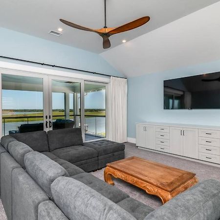 New Waterfront Home With Deep Water Dock Isle of Palms Buitenkant foto